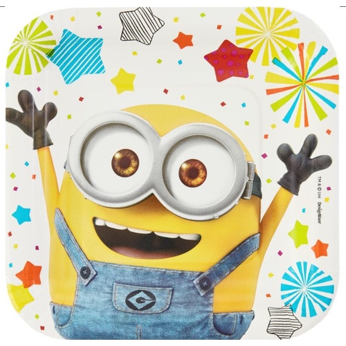 Minions Despicable Me Party Supplies Set of 8 Square Lunch Plates